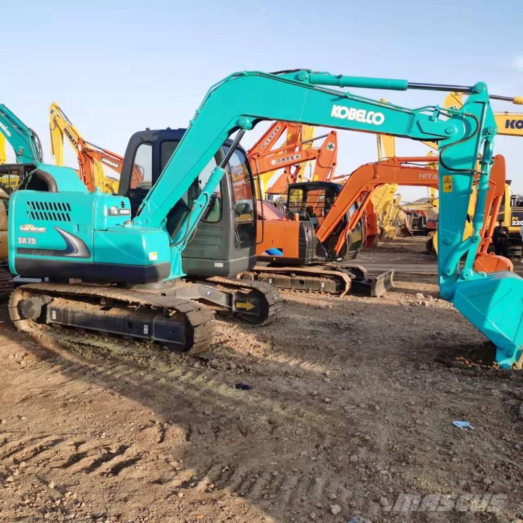 Kobelco SK75-8 Midi bageri 7t – 12t