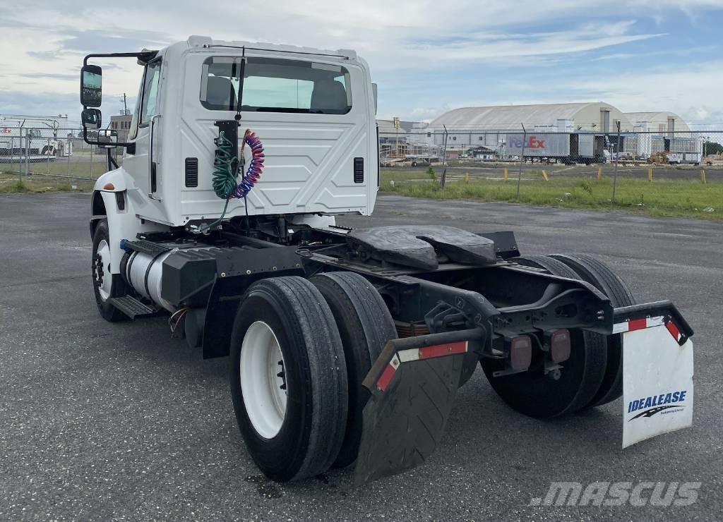 International MV607 Traktorske jedinice