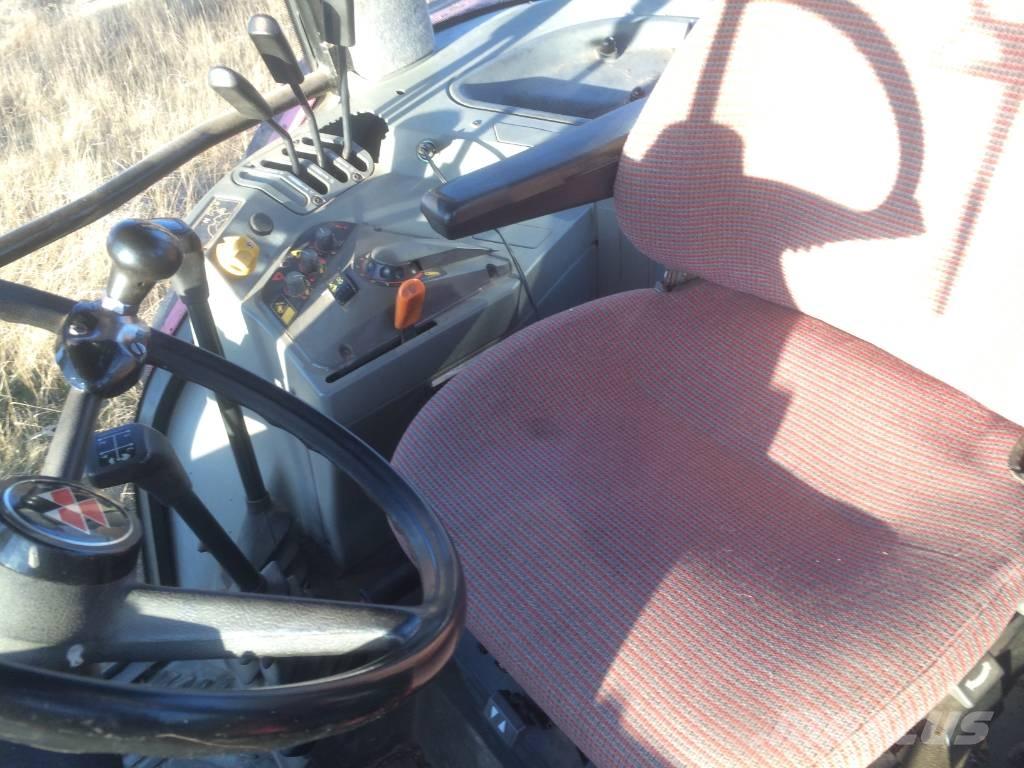 Massey Ferguson 8120 Traktori