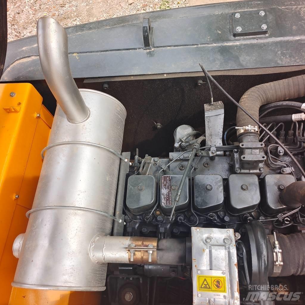 Hyundai 220LC-9 Bageri gusjeničari