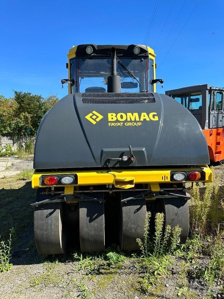 Bomag BW24RH Gumeni valjci na kotačima