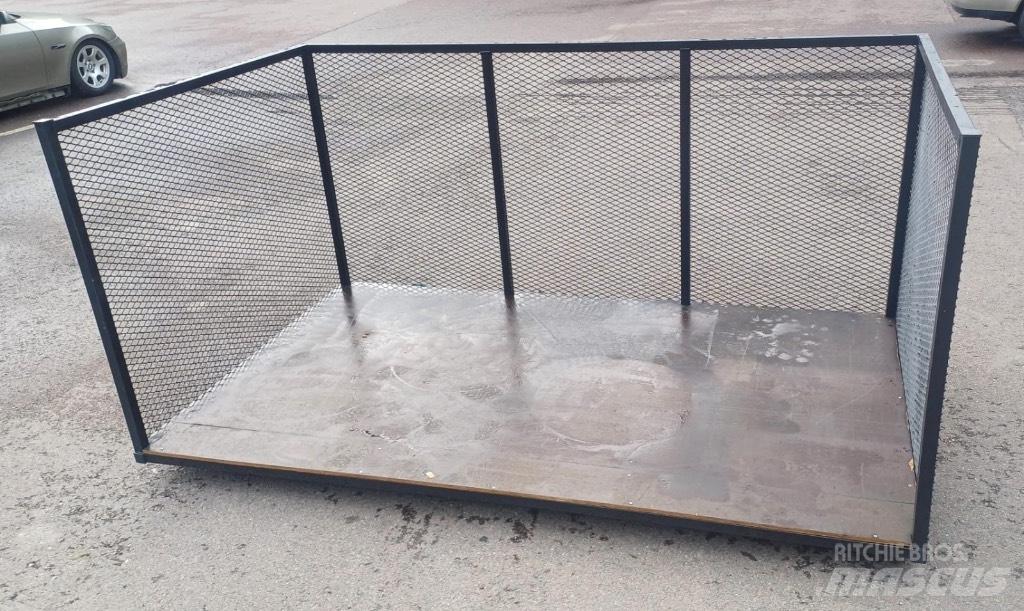  Kalustekori ML 2500 Teleskopski viličari