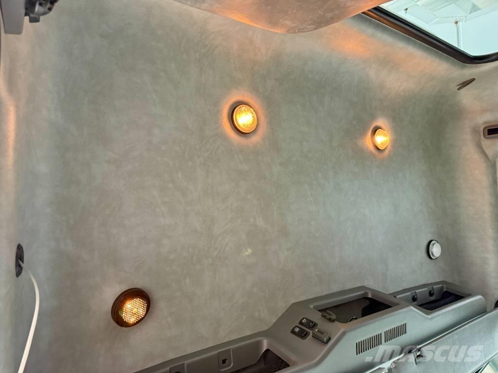 Mack GU813 Traktorske jedinice