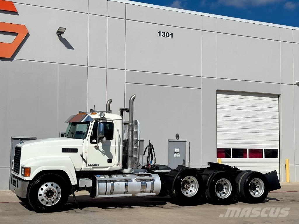 Mack CHU 613 Traktorske jedinice