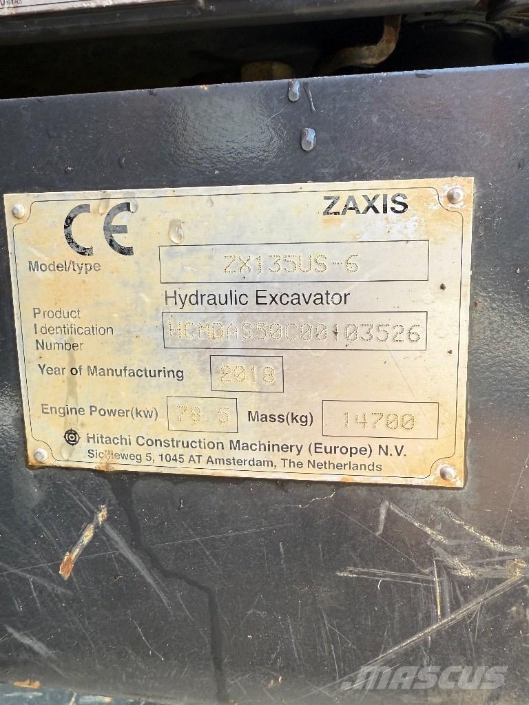 Hitachi ZX 135 US-6 Bageri gusjeničari