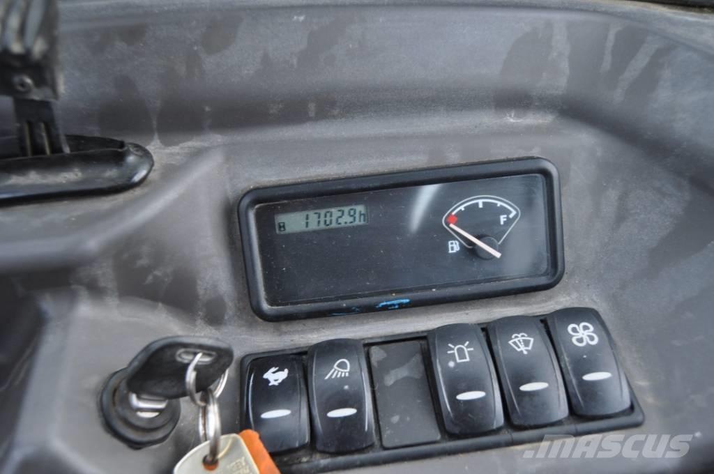 Volvo EC 27 D Mini bageri <7t