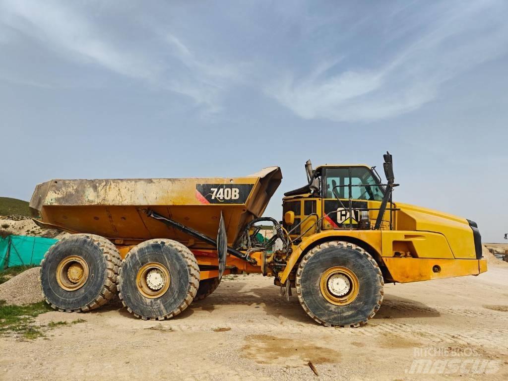 CAT 740B Zglobni demperi