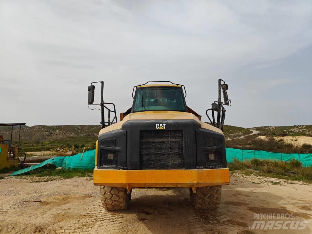 CAT 740B Zglobni demperi