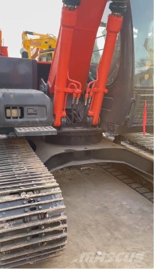 Hitachi dx120 Bageri gusjeničari