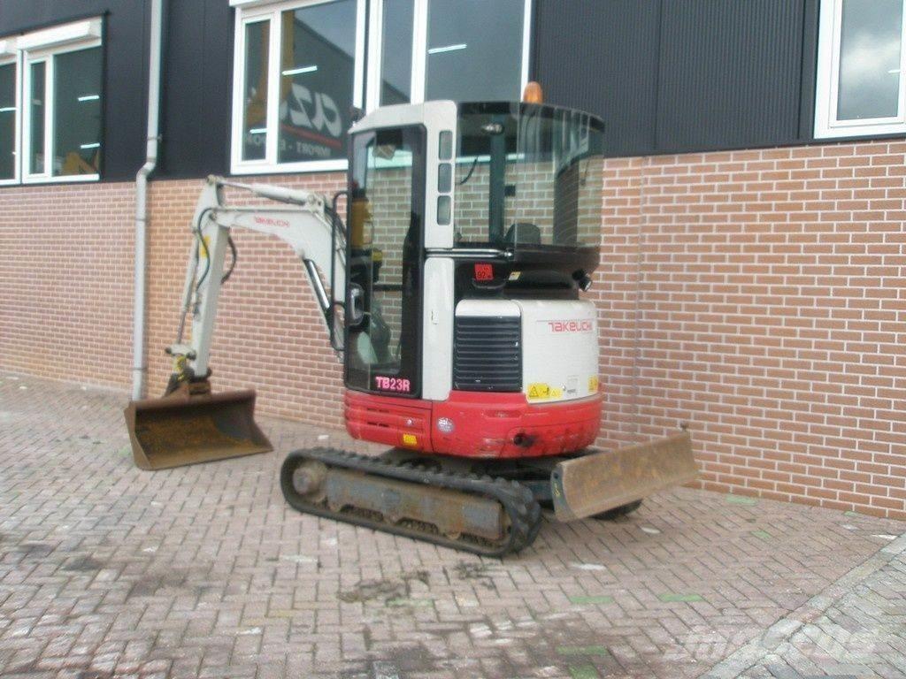 Takeuchi TB23R Mini bageri <7t