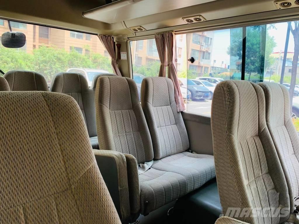 Toyota Coaster Bus Mini autobusi