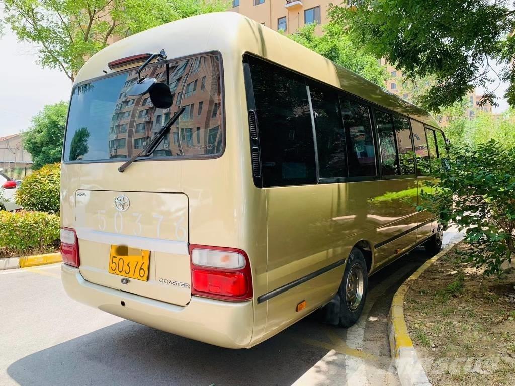 Toyota Coaster Bus Mini autobusi