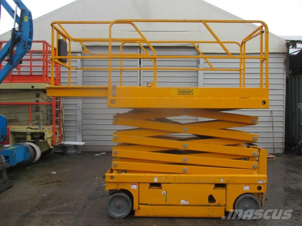 Haulotte Compact 12 Škaraste platforme