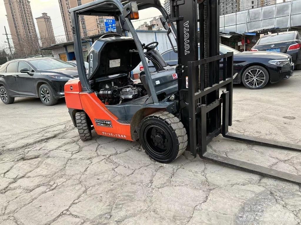 Toyota Toyota8F FD30 Dizelski viličari