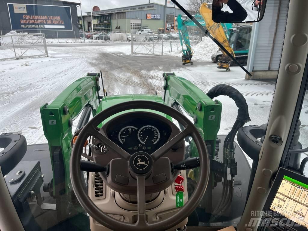John Deere 6130 R Traktori