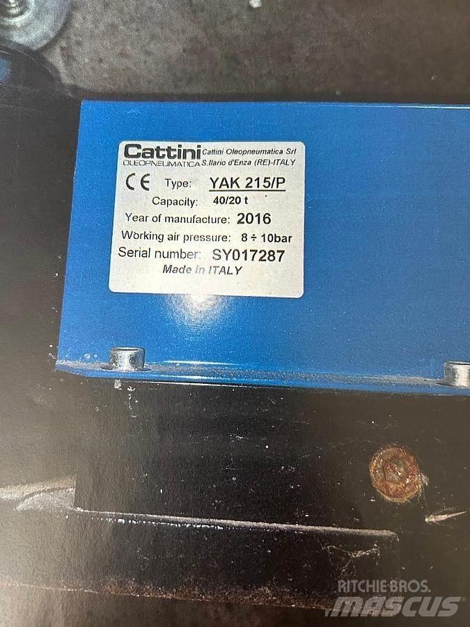  Berner YAK 215/P Rukovanje materijalom – ostalo