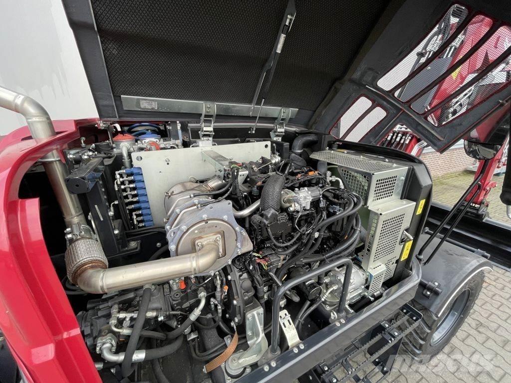 Yanmar B75W Bageri na kotačima