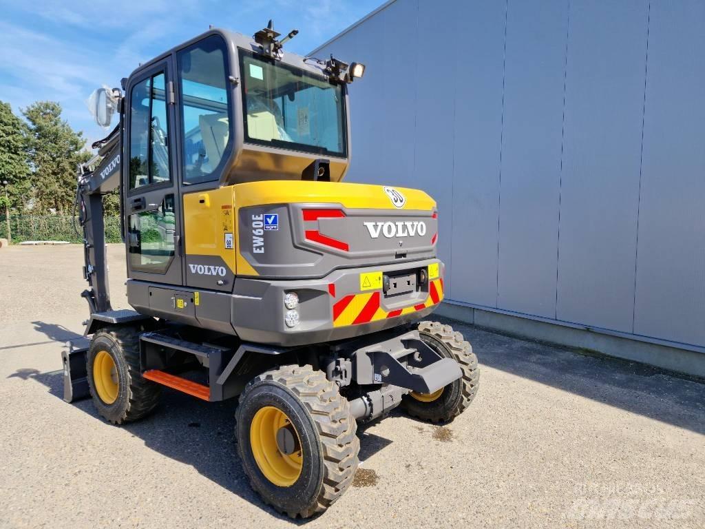 Volvo EW 60 E Bageri na kotačima