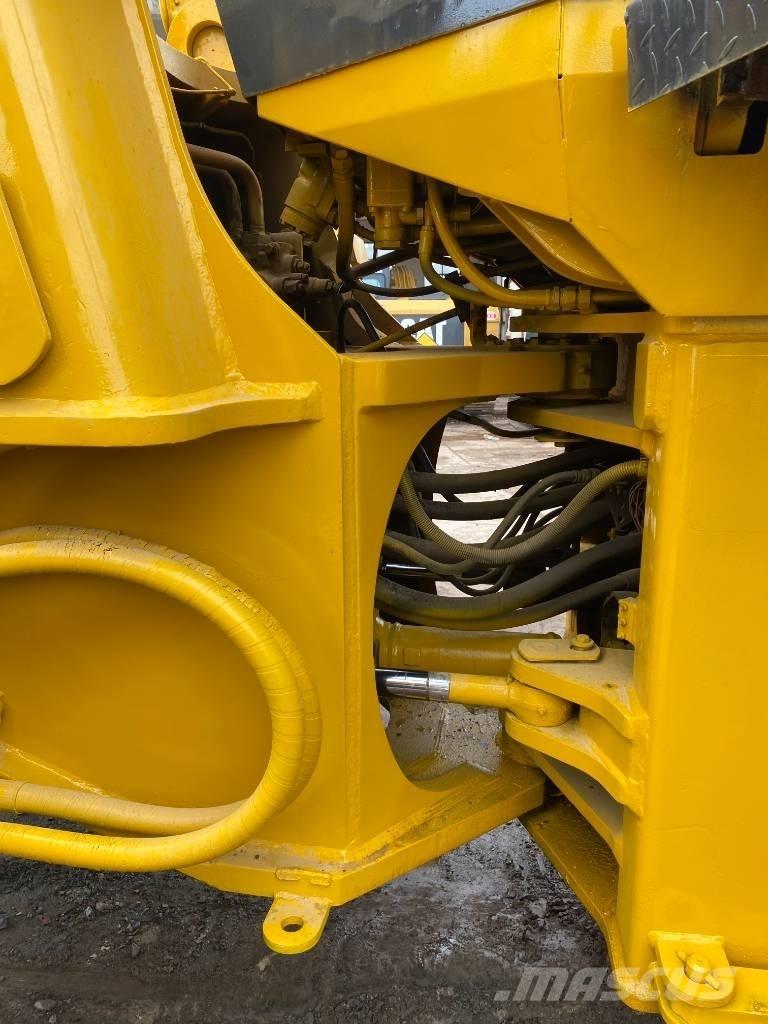 Komatsu WA 470-3 Utovarivači na kotačima