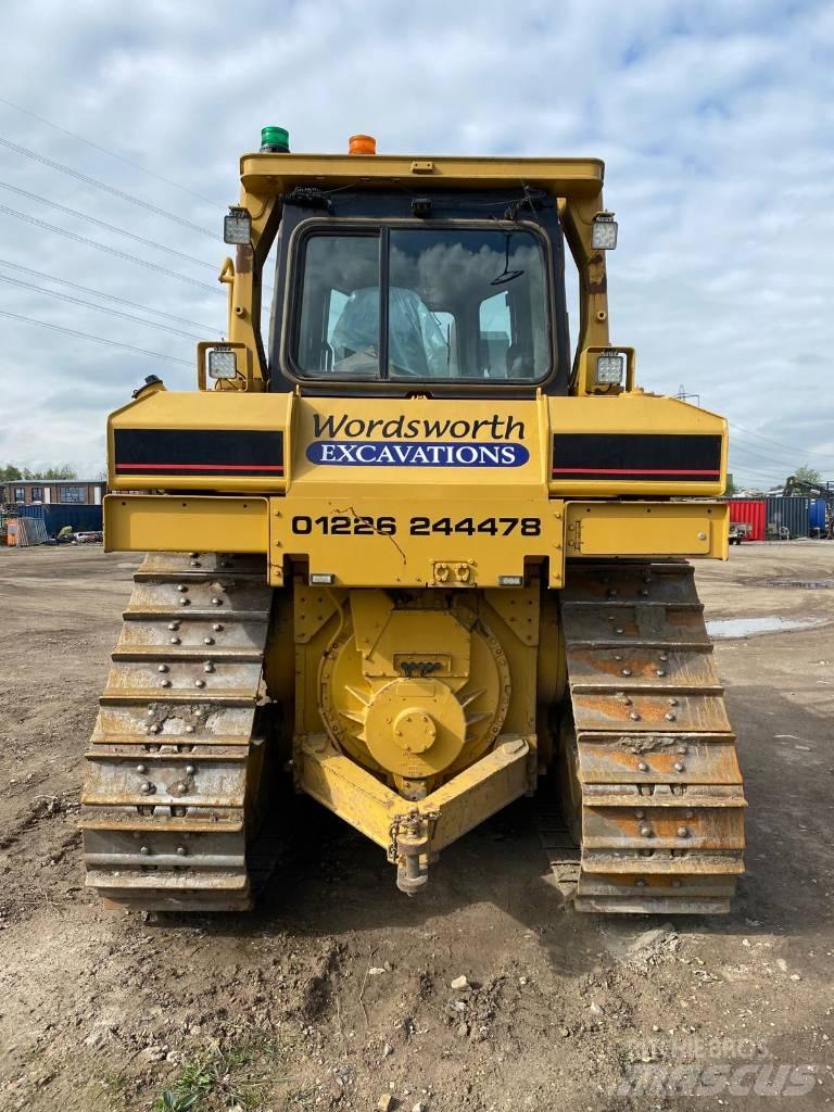 CAT D 6 R XL III Buldožeri gusjeničari