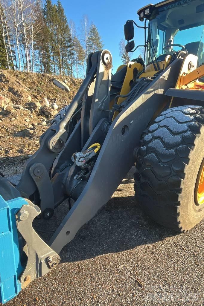 Volvo L 120 H Utovarivači na kotačima