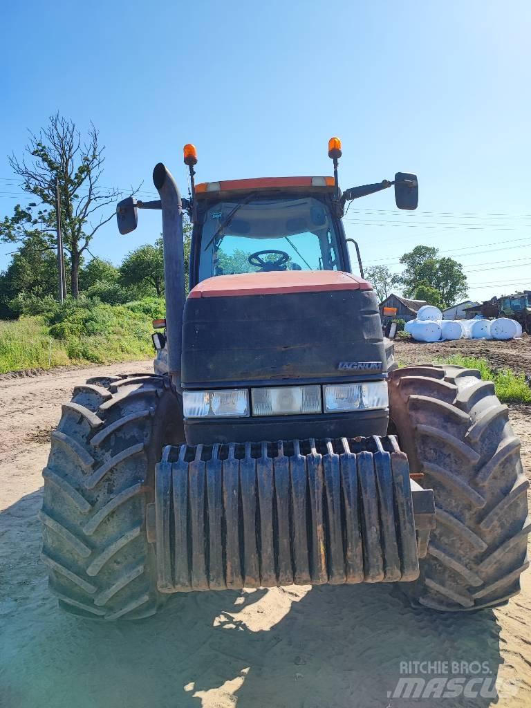 Case IH MX 240 Traktori