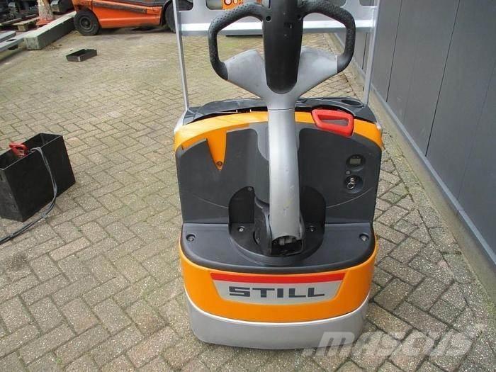 Still EXU 16 Nisko podizni električni viličar
