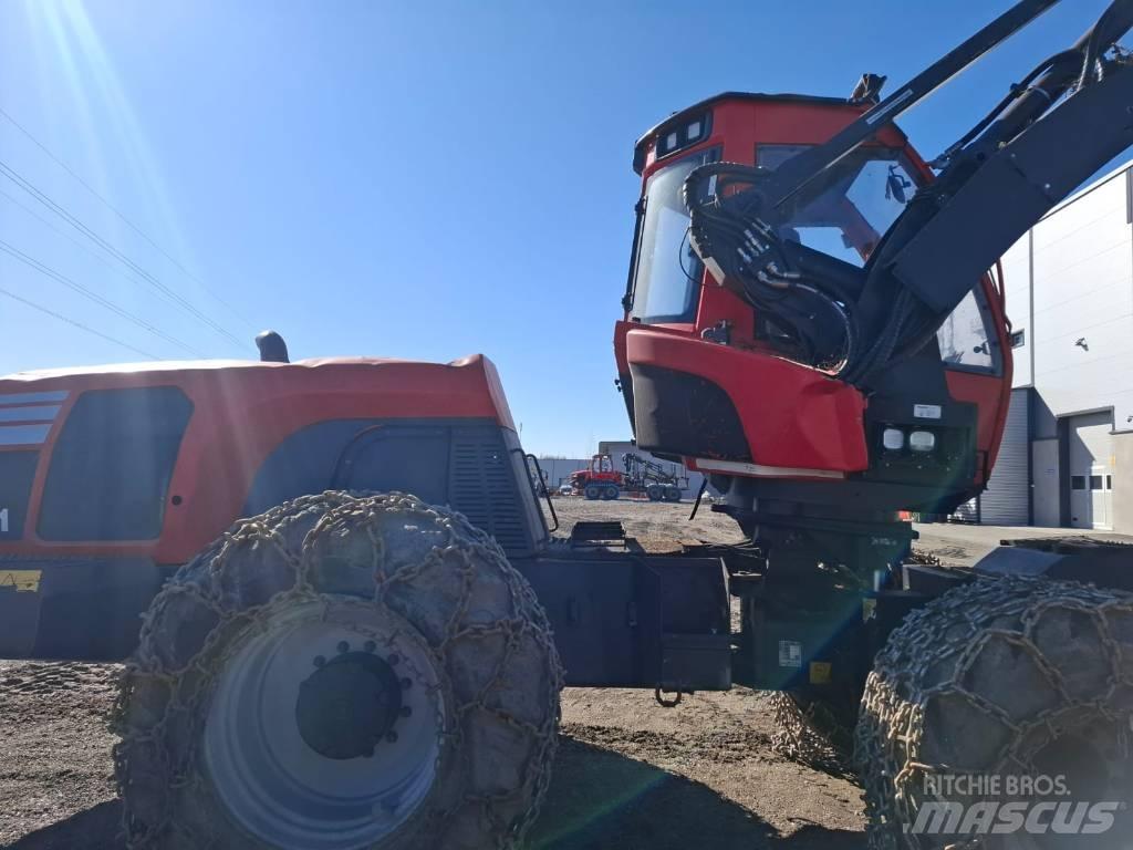 Komatsu 911.6 Harversteri