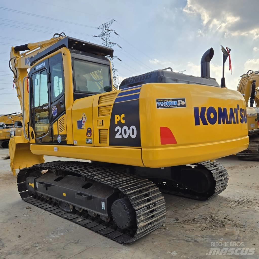 Komatsu PC 200-8 Bageri gusjeničari