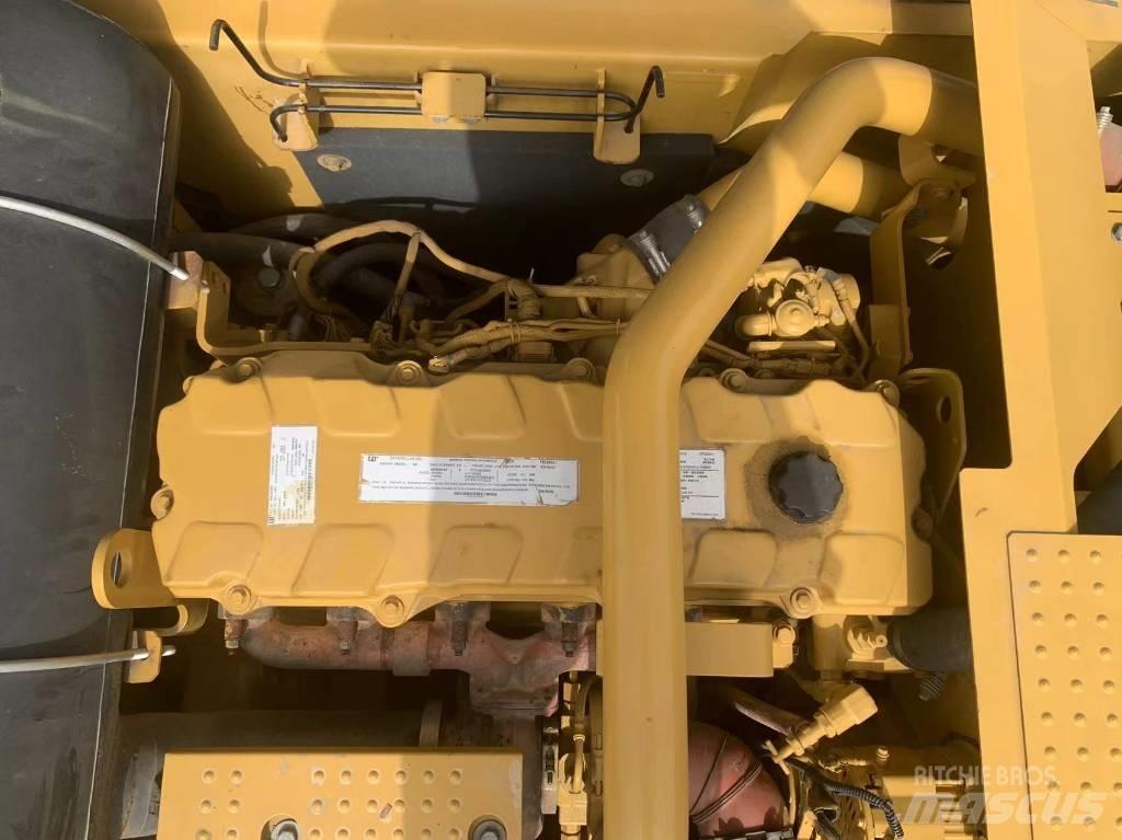 CAT 336 D L Bageri dugog dosega