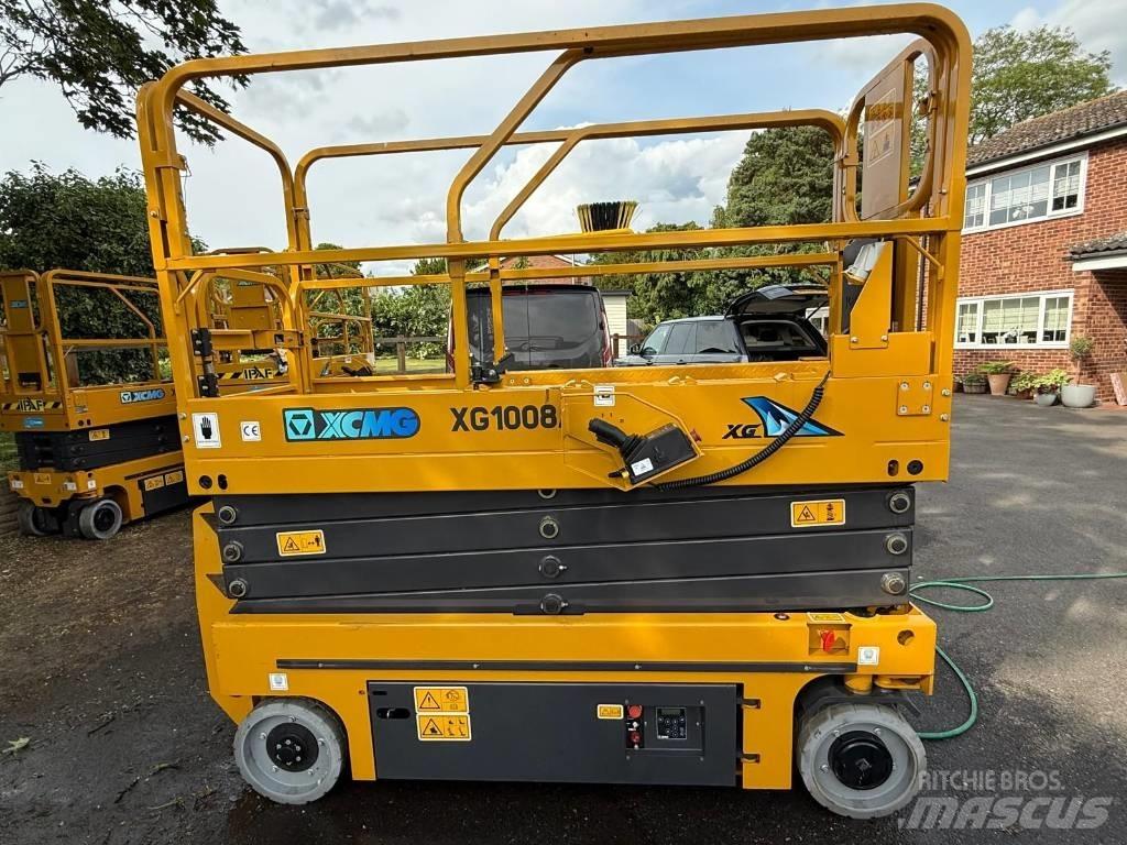 XCMG XG 1008 AC Škaraste platforme