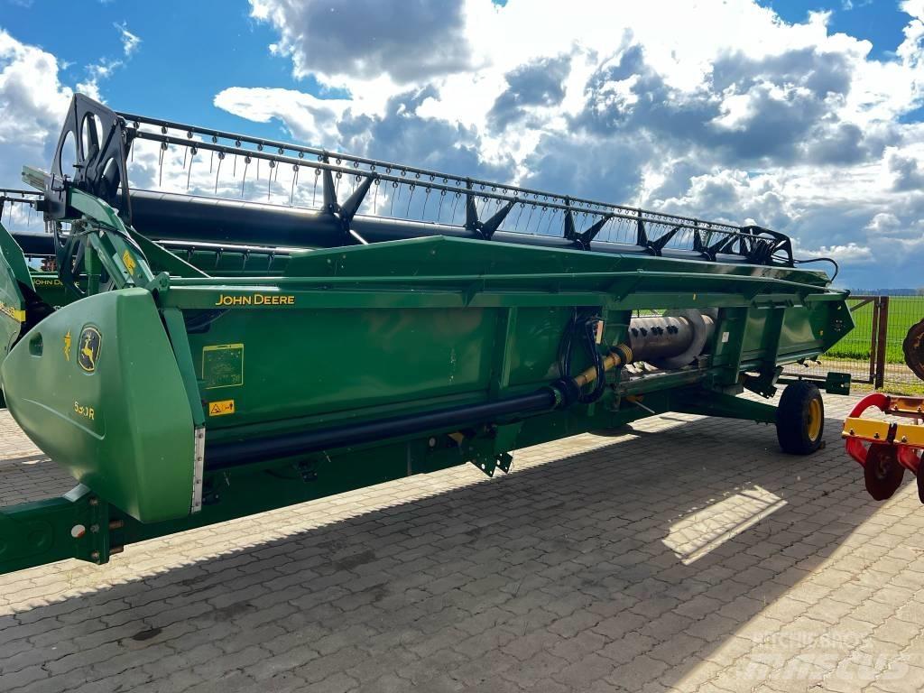 John Deere 630 R Glave hederi za kombajne
