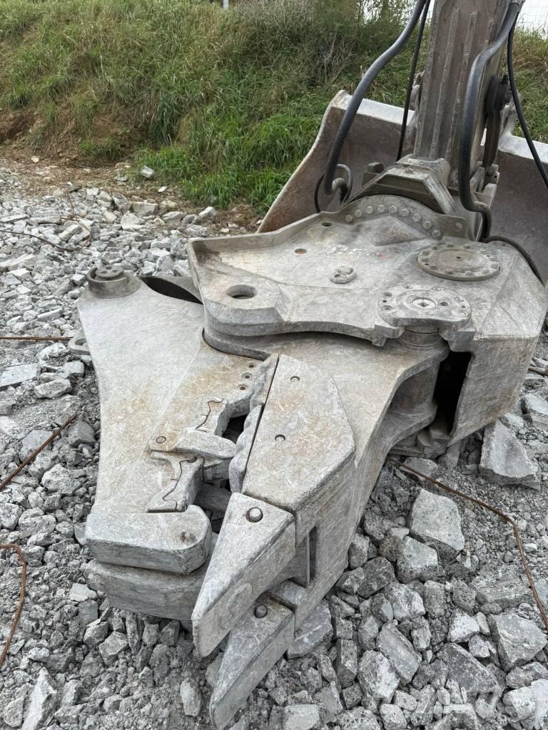 CAT MP 324 Građevinske drobilice