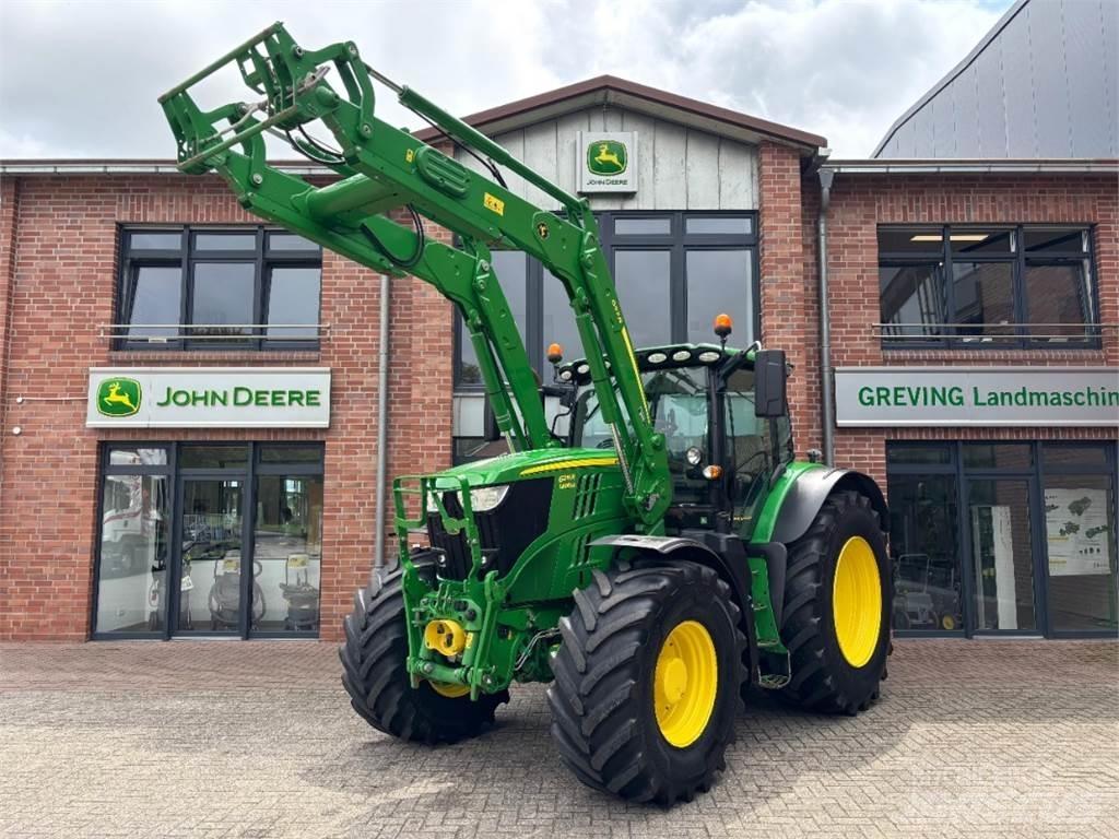 John Deere 6215R Traktori