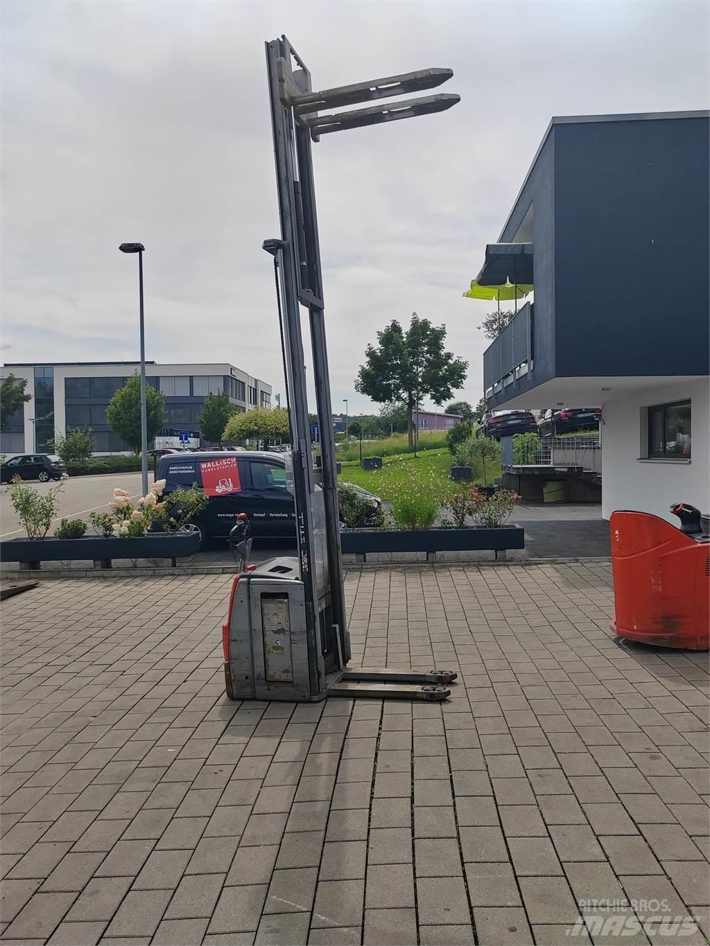 Still EXV 16 Ručni električni viličar