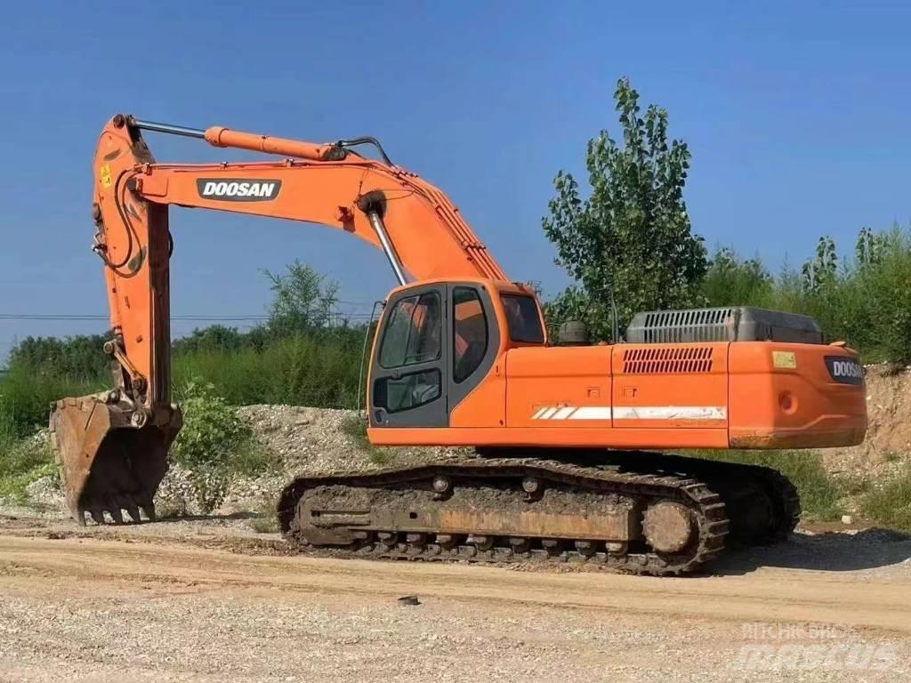 Doosan DX 420 Bageri gusjeničari