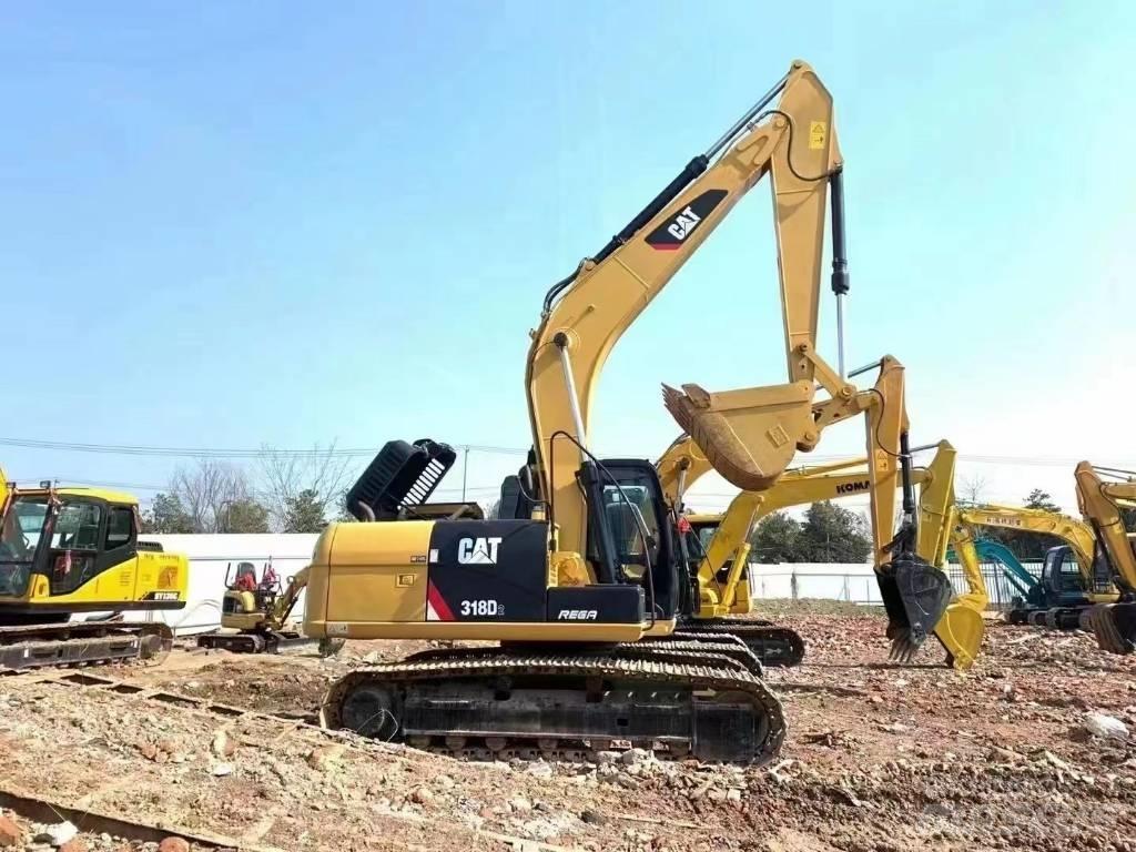 CAT CAT318D Bageri gusjeničari