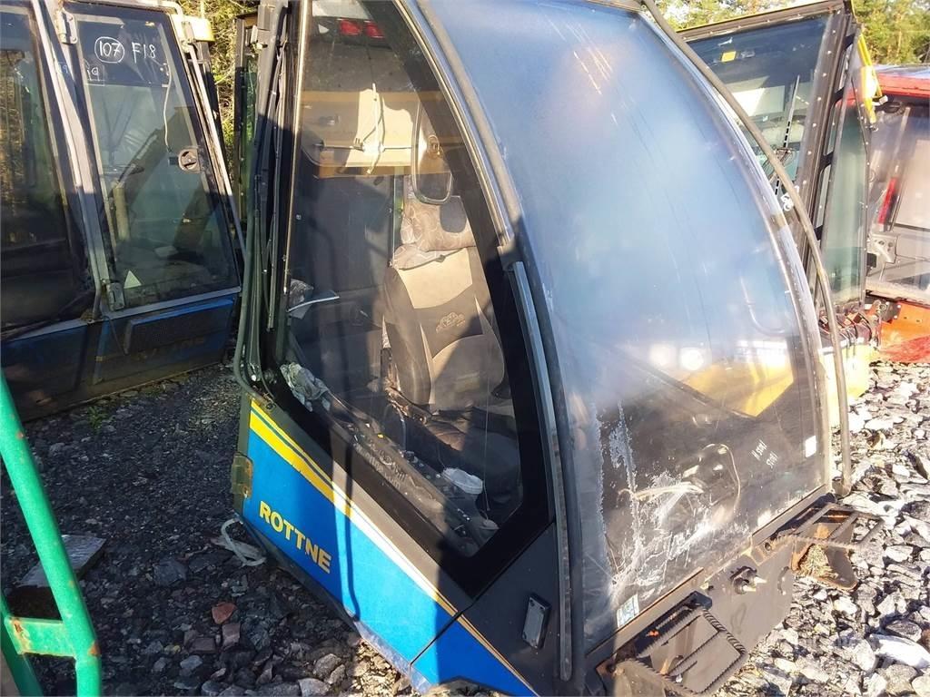 Rottne H20 Kabine i unutrašnjost