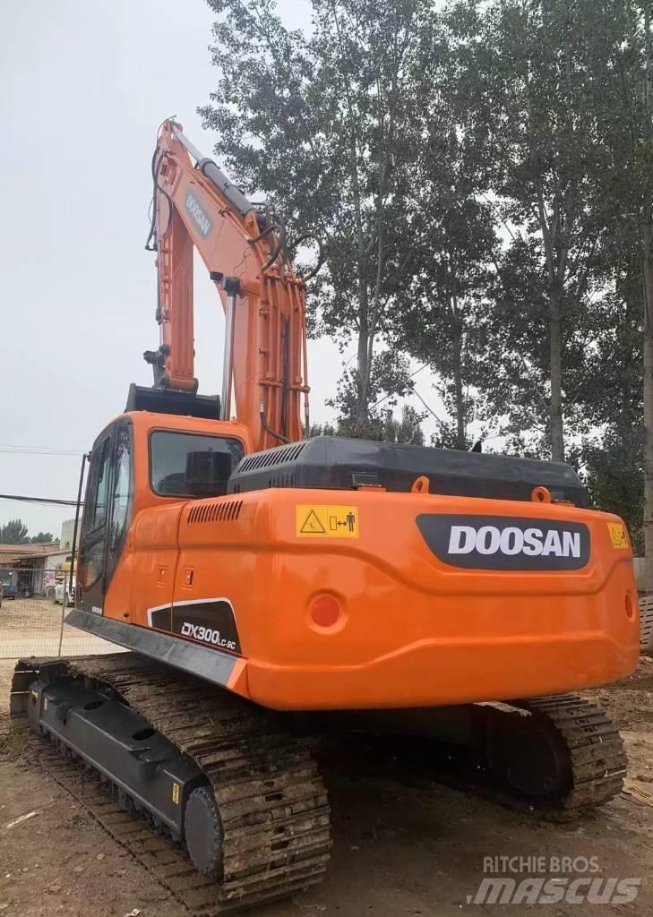 Doosan DX300LC-9C Bageri gusjeničari