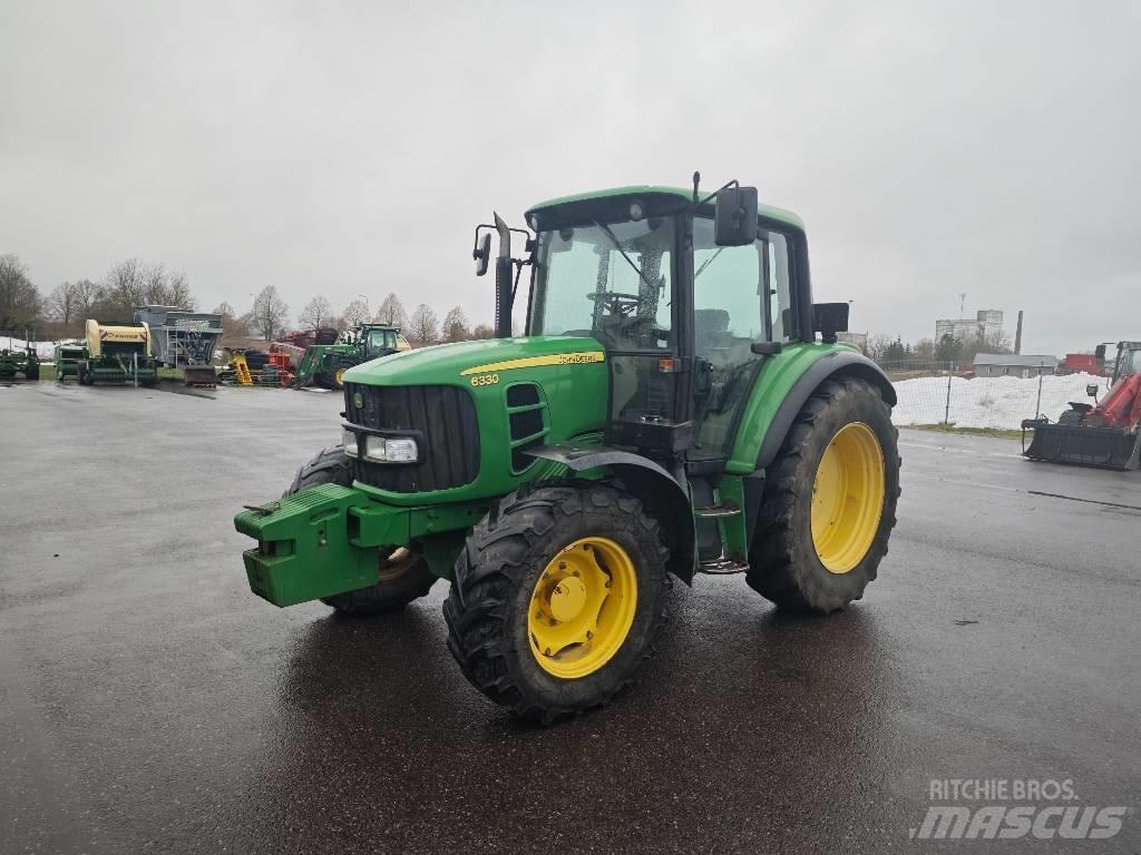 John Deere 6330 Traktori