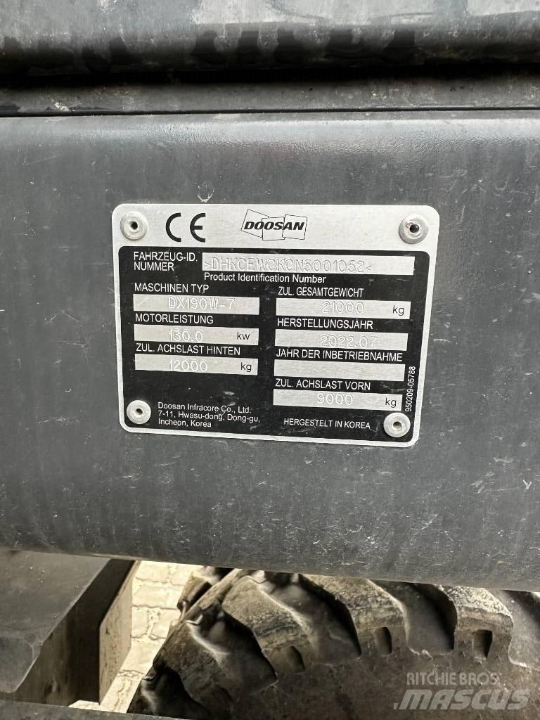 Doosan DX 190 W-7 Bageri na kotačima