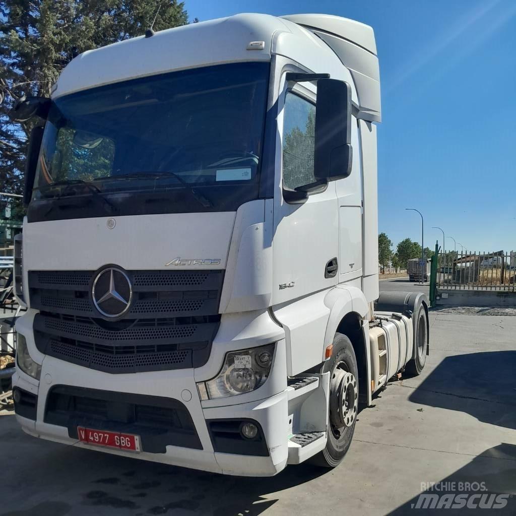 Mercedes-Benz 1842 Traktorske jedinice