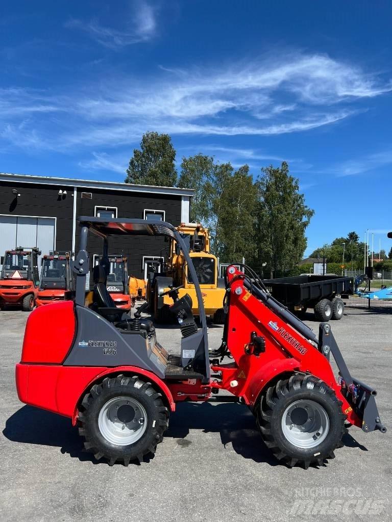 Flexitrac 1226 LRF Višenamjenski utovarivači