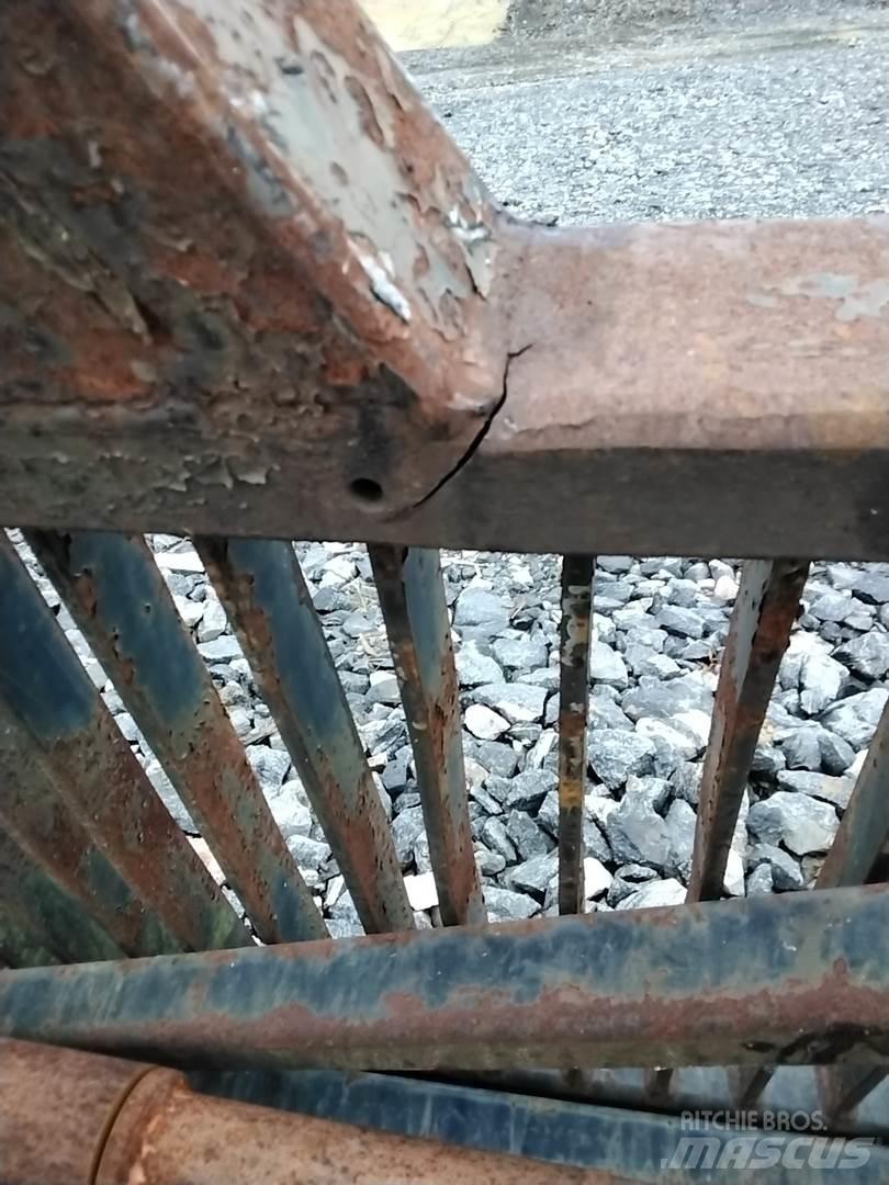 Valmet 860 Ostale komponente