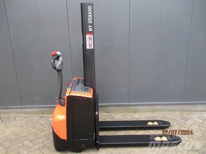 BT SWE 080L Ručni električni viličar