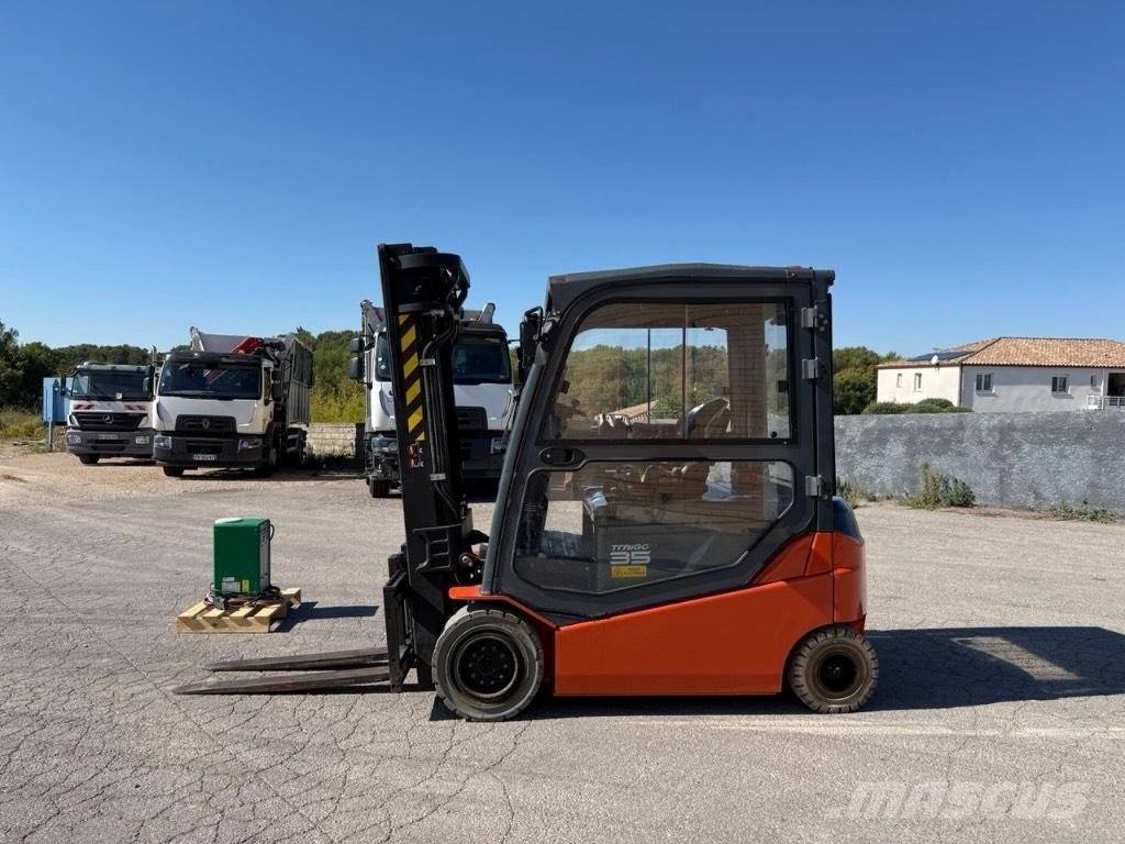 Toyota 8 FBMT 35 Električni viličari