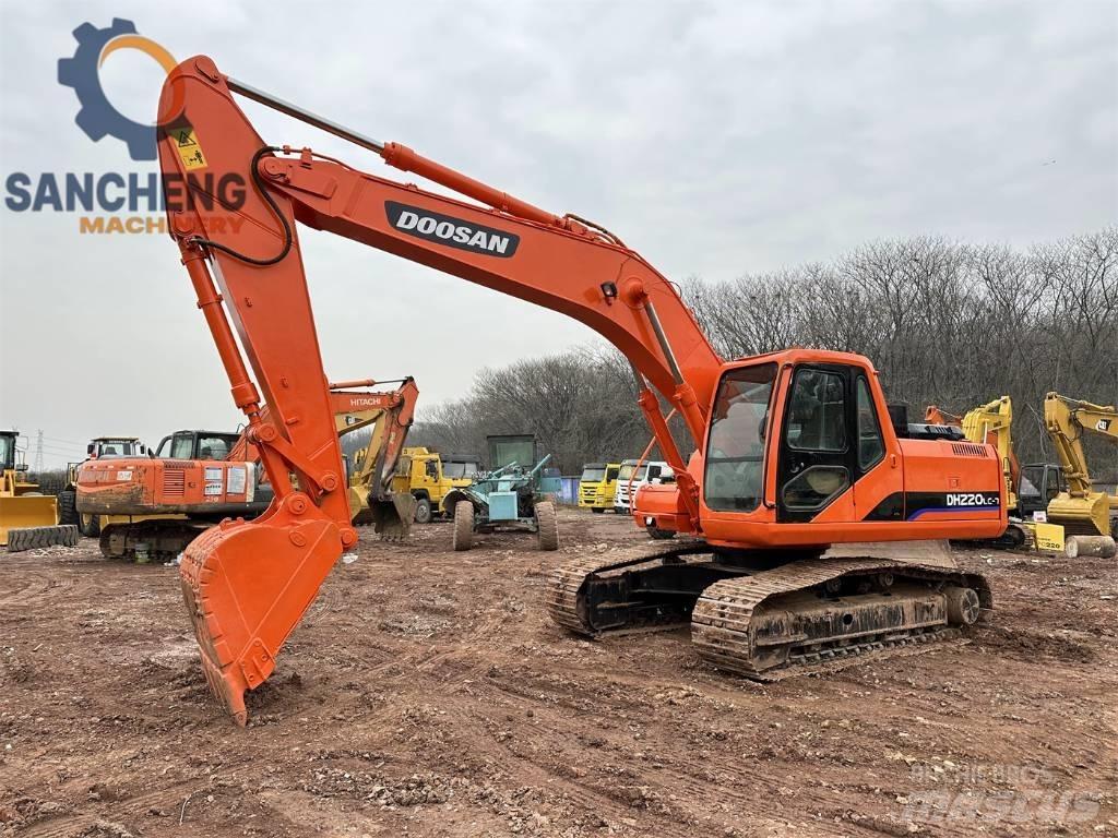 Doosan DH 220 Bageri gusjeničari