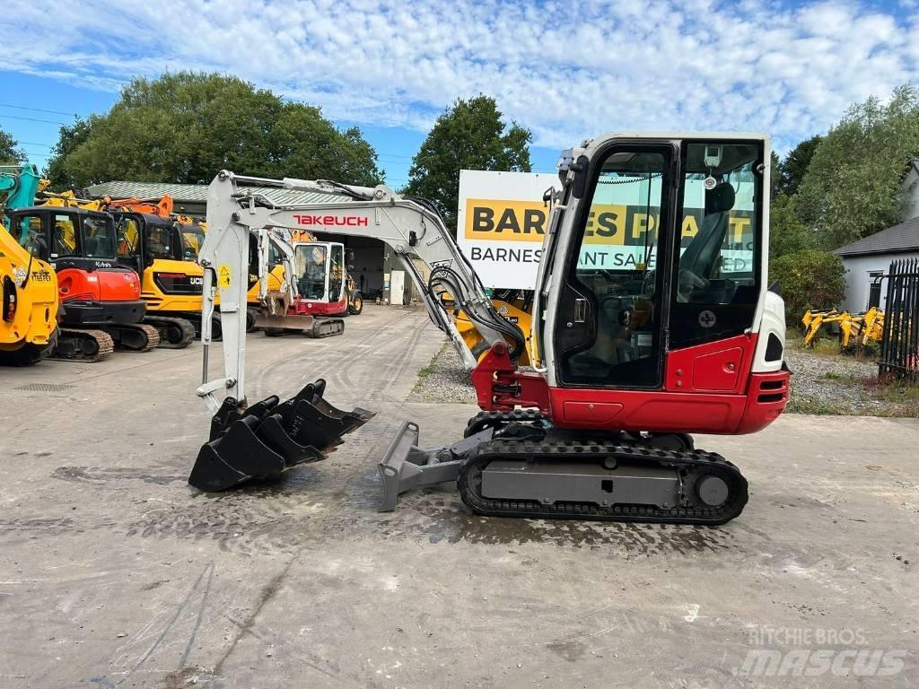 Takeuchi TB 230 Mini bageri <7t