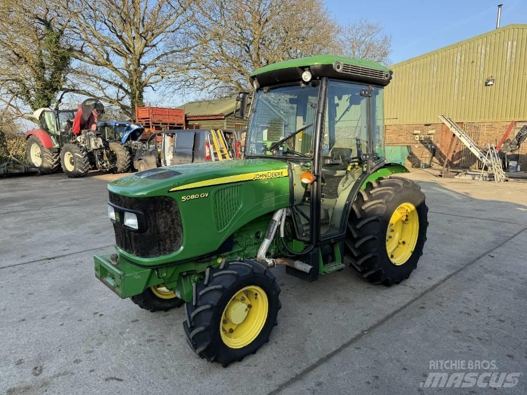 John Deere 5080 GV Traktori
