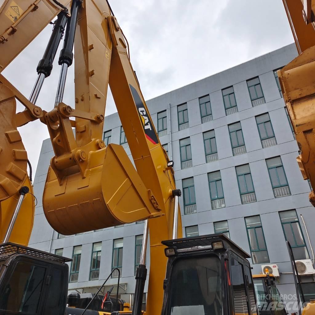 CAT 325 D Bageri gusjeničari